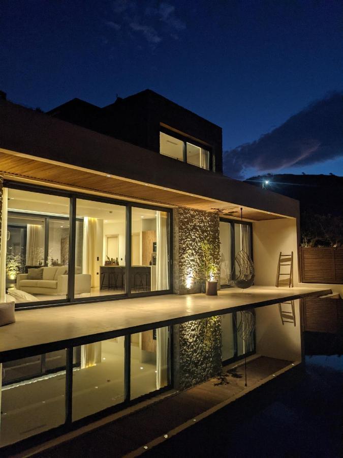 Nuez Villas 모클로스 외부 사진